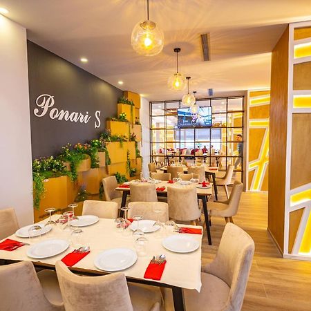 Ponari S Hotel Kryemëdhej Dış mekan fotoğraf