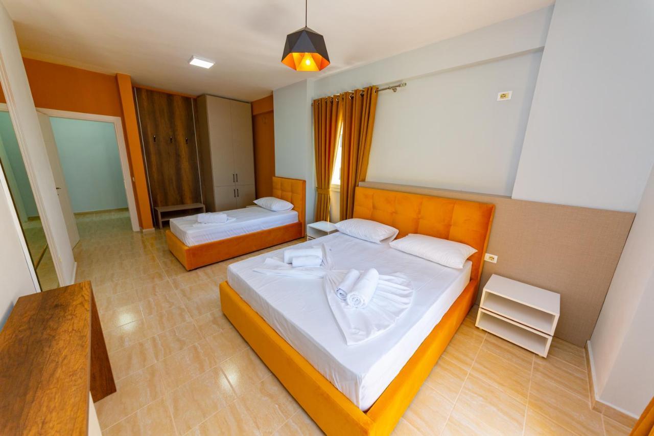 Ponari S Hotel Kryemëdhej Dış mekan fotoğraf