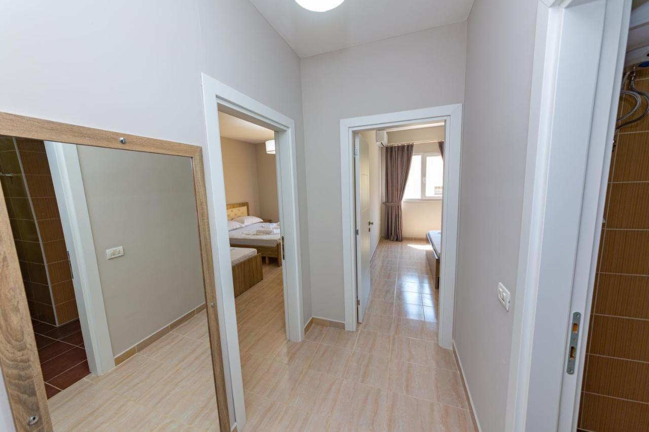 Ponari S Hotel Kryemëdhej Dış mekan fotoğraf