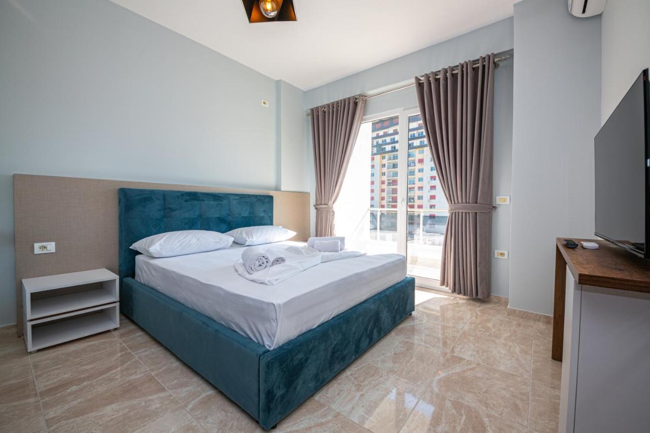 Ponari S Hotel Kryemëdhej Dış mekan fotoğraf