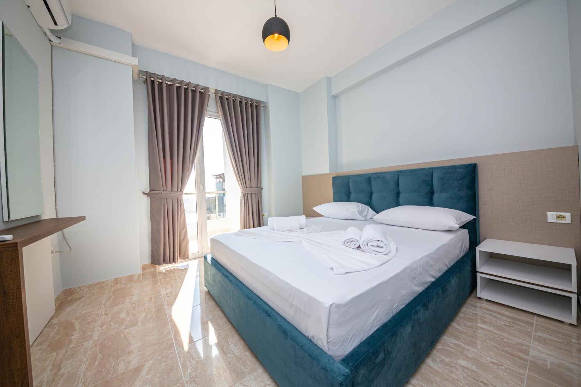 Ponari S Hotel Kryemëdhej Oda fotoğraf