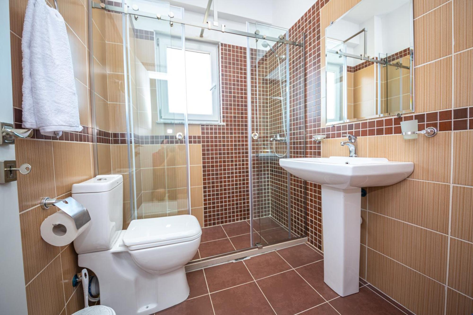 Ponari S Hotel Kryemëdhej Oda fotoğraf