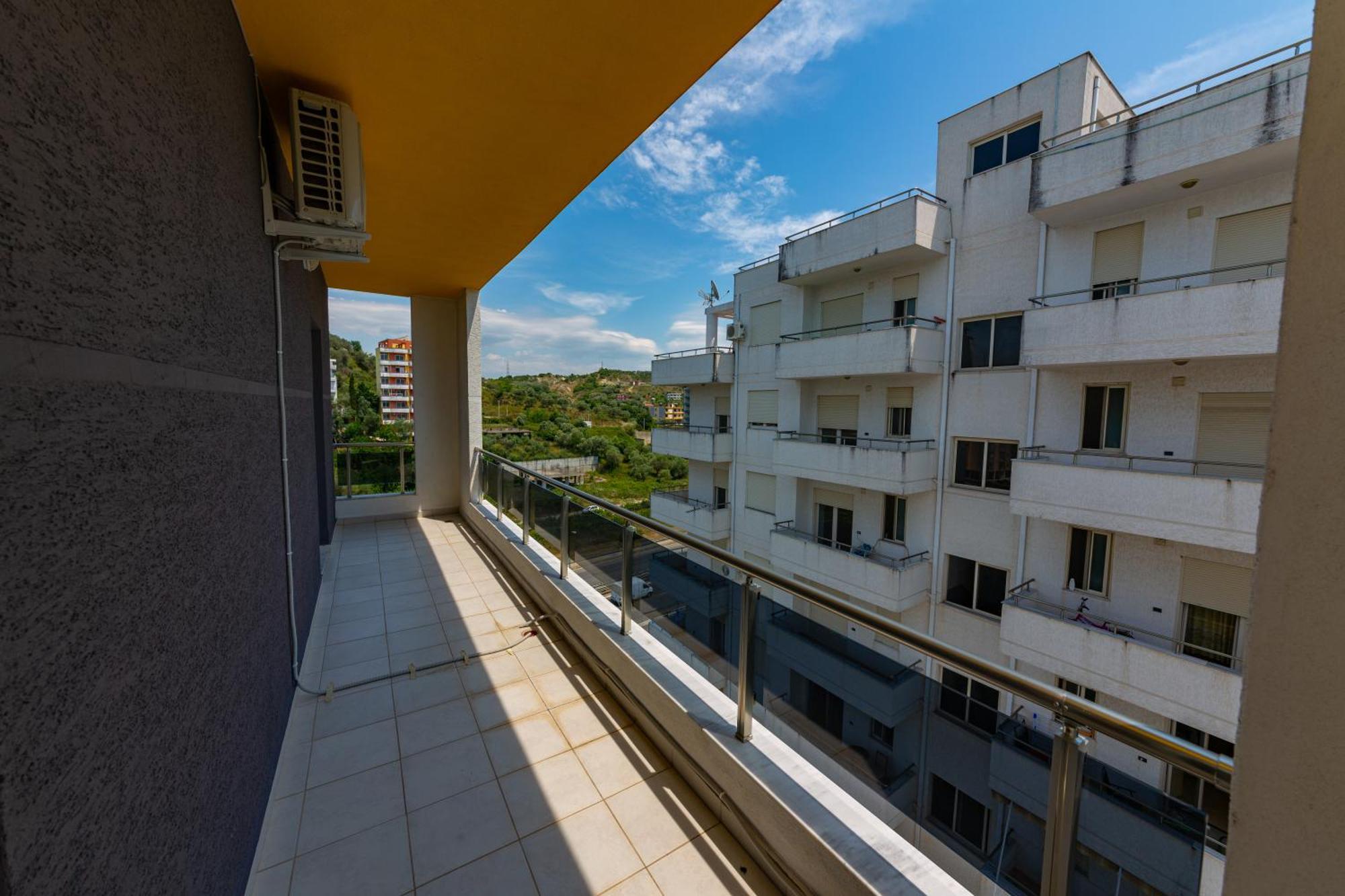 Ponari S Hotel Kryemëdhej Oda fotoğraf