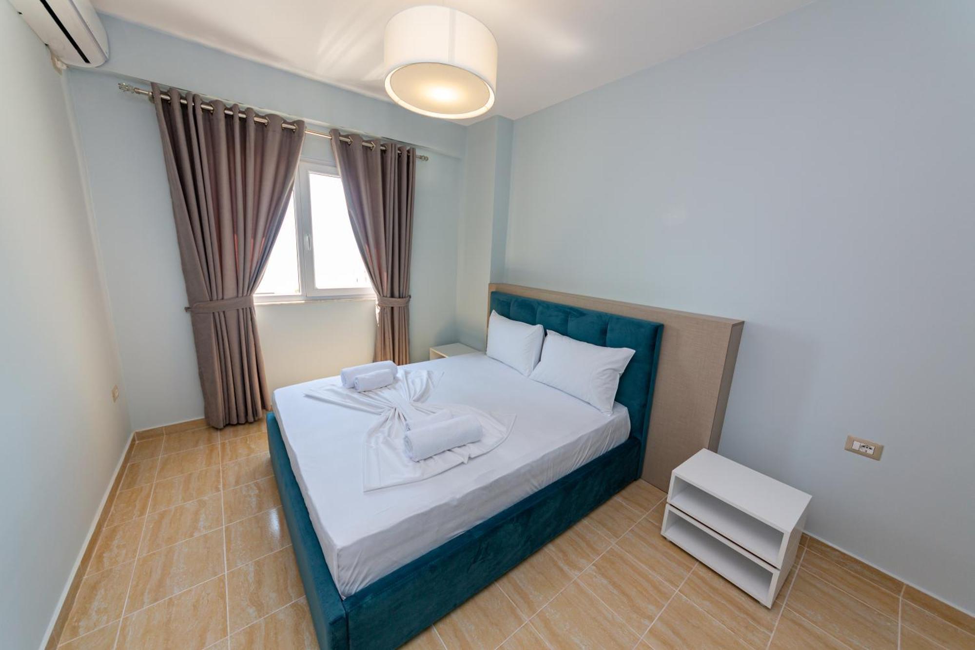Ponari S Hotel Kryemëdhej Oda fotoğraf